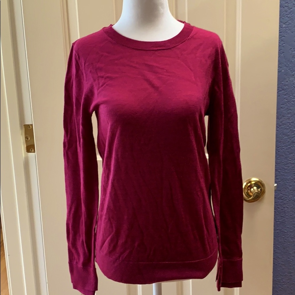 Crew neck light sweater from Banana Republic